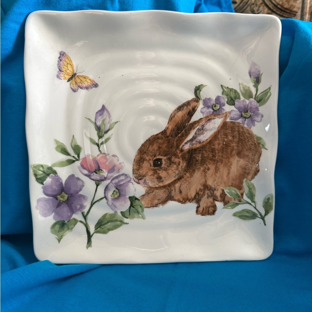 Decorative Bunny Ceramic Plate in White with Purple Floral Accents